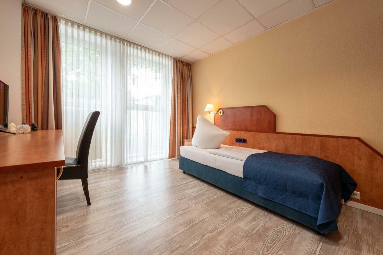 Boardinghouse Burgpark Hotell Hürth Exteriör bild