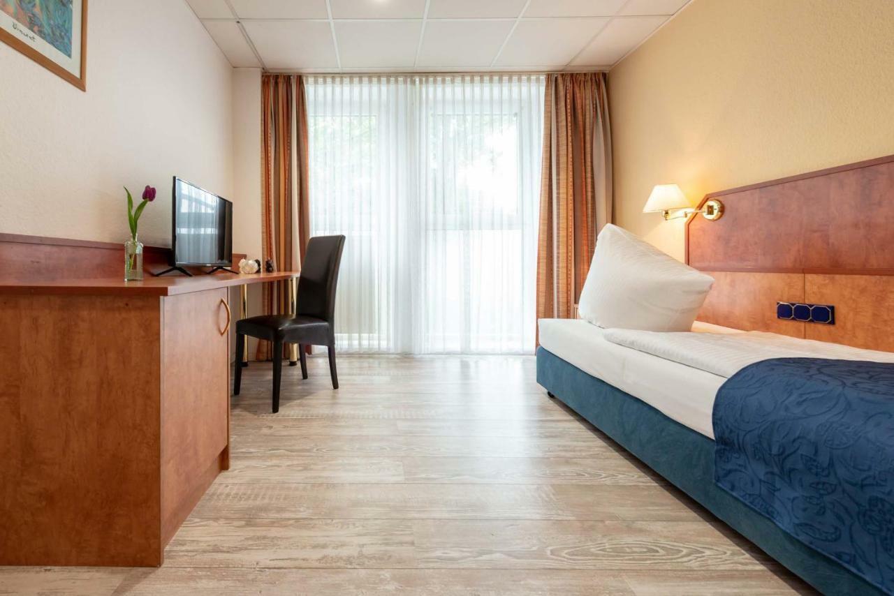 Boardinghouse Burgpark Hotell Hürth Exteriör bild